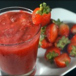 Receita de caipirinha de morango.