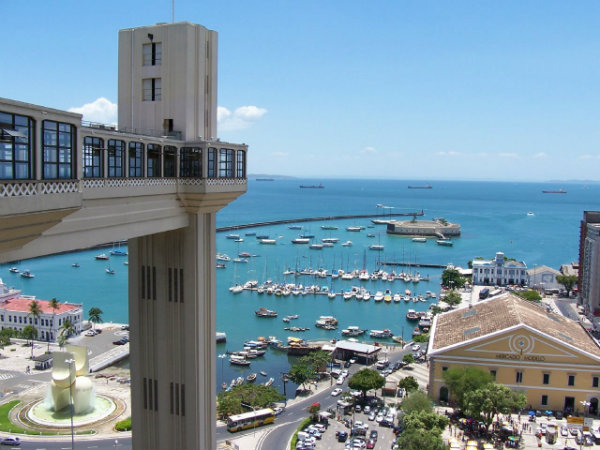 Elevador Lacerda, mercado modelo, são apenas um dos pontos turísticos de Salvador. 