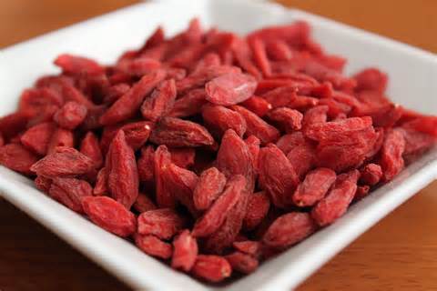 Goji berry hidratada.