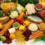 Prefira sempre as frutas, legumes e verduras, do que as comidas, que apenas, lhe acrescentaram, maus hábitos e doenças.