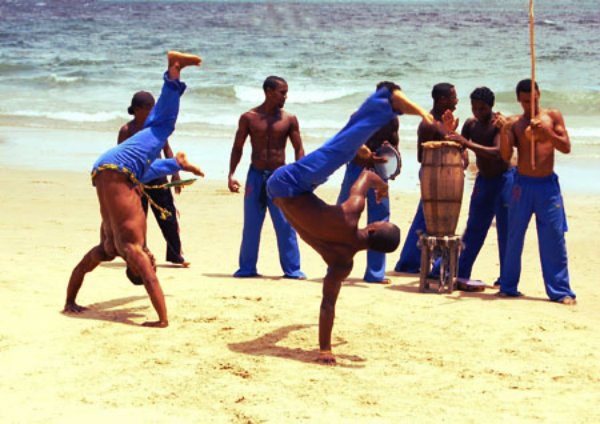 Instrumentos Usados Na Capoeira Angola E Regional Brasil Blogado